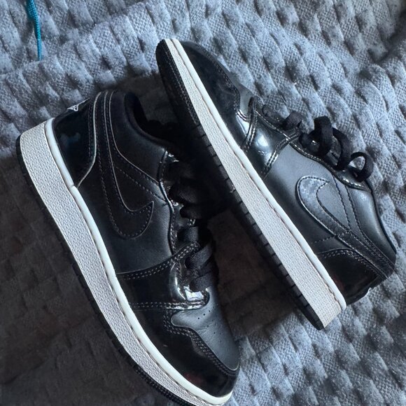 Air Jordan 1 Low SE “All-Star Weekend”- Youth Size 4Limited Edition